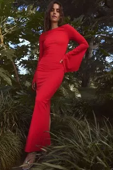 Платье макси с длинными рукавами и сборками Bardot Next, красный