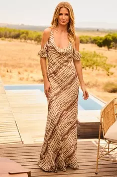 Платье макси с открытыми плечами и воротником-хомутом Friends Like These, бежевый