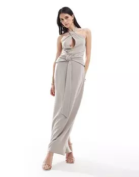 Платье макси с воротником-халтер и кольцом Pretty Lavish