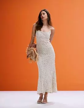 Платье макси в стиле «Бардо» крючком бежевого цвета Bardot