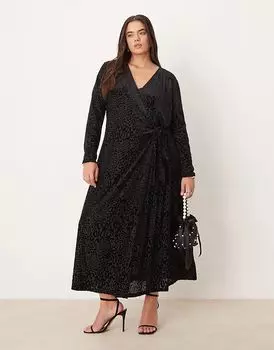 Платье midaxi из бархата Burnout с запахом черного цвета Never Fully Dressed