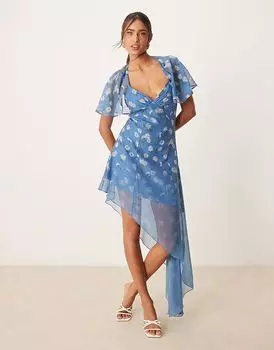 Платье миди ASOS DESIGN синего цвета с выцветшим принтом в виде ромашек, широкими рукавами-крылышками и асимметричным дизайном