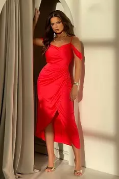 Платье миди Camila с открытыми плечами и запахом Girl In Mind, красный