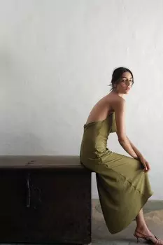 Платье миди из атласа ZARA, оливково-зеленый
