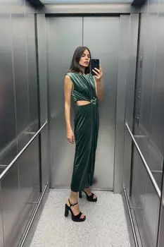 Платье миди из бархата с пряжкой ZARA, средне-зеленый