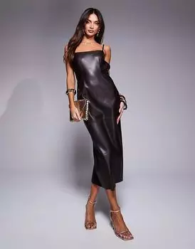 Платье миди из искусственной кожи с бретелями темно-коричневого цвета River Island