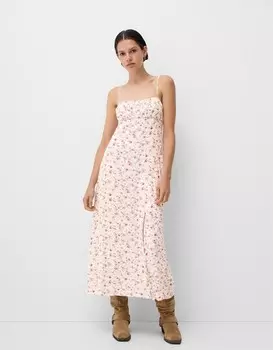 Платье миди из крепа с принтом Bershka, розовый