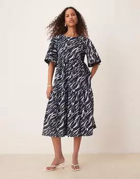 Платье-миди JDY с короткими рукавами, многоуровневое, с принтом «зебра» темно-синего цвета