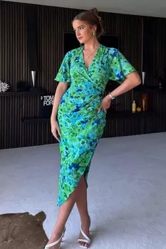 Платье миди Natasha с цветочным принтом и рукавами-ангелками Girl In Mind, зеленый