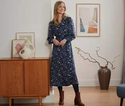 Платье миди с цветочным принтом Tchibo