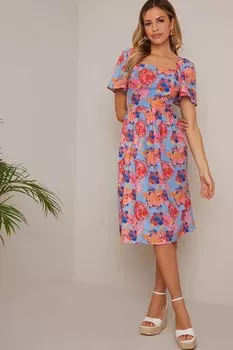 Платье миди с цветочным узором и квадратным вырезом Chi Chi London, синий