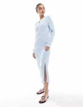 Платье-миди с длинными рукавами и плиссе с мелким синим цветочным принтом Pieces