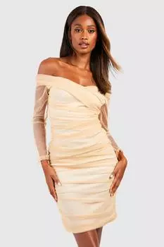 Платье миди с открытыми плечами и со сборами Boohoo, нюд