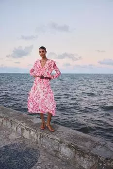 Платье миди с принтом и поясом ZARA, цвет Pink/White