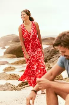 Платье миди с принтом листьев FatFace Avery Ikat Fat Face, красный