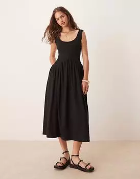Платье миди с заниженной талией и овальным швом ASOS DESIGN черного цвета
