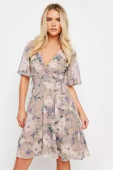 Платье миди с запахом и цветочным принтом из сетки Pixiegirl Petite, розовый