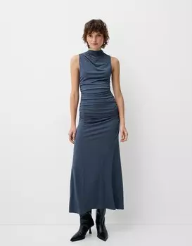 Платье миди со сборками Bershka, серый