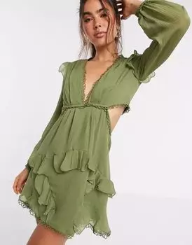 Платье мини с длинными рукавами и круглой окантовкой ASOS