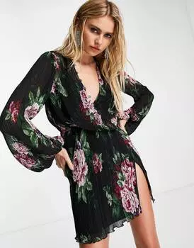 Платье мини с драпировкой и пуговицами ASOS DESIGN из плиссе с розовым принтом ASOS DESIGN