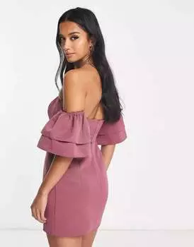 Платье мини с открытыми плечами ASOS DESIGN Petite, с рукавами и вырезом на талии цвета ягодного цвета