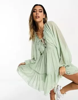 Платье мини с вырезом «крылья летучей мыши» и ярким подолом ASOS DESIGN с кружевной отделкой и текстурой шалфея