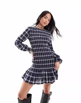 Платье-мини Stradivarius в клетку с жатым узором