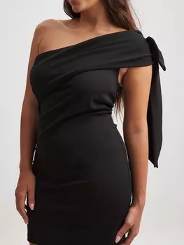 Платье NA-KD, черный