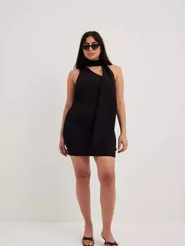 Платье NA-KD, черный