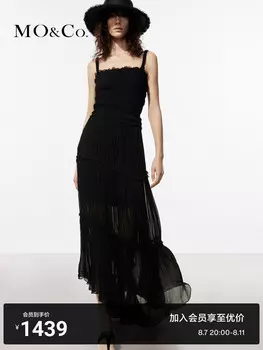 Платье плиссированное Moco 2024 Moanke со сборками и вышивкой, черный