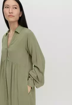 Платье-рубашка hessnatur, зеленый