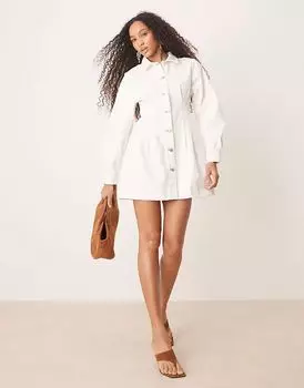 Платье-рубашка из денима цвета экрю от ASOS DESIGN с поясом-талией и рукавами-коконами