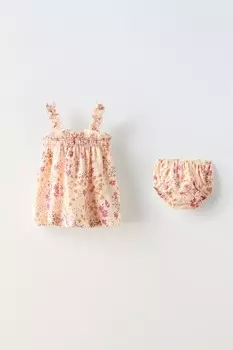Платье с цветочным рисунком и эластичной деталью ZARA, цвет raspberry