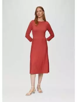 Платье s.Oliver BLACK LABEL, красный