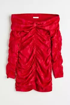 Платье с открытыми плечами и рюшами H&M