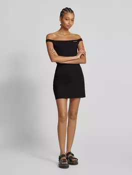 Платье с открытыми плечами и вышитыми этикетками Calvin Klein Jeans, черный