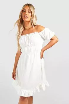 Платье с плиссированной юбкой и открытыми плечами boohoo, белый