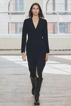 Платье с v-образным вырезом ZARA, черный