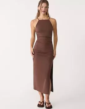Платье Stradivarius миди халтер коричневого цвета