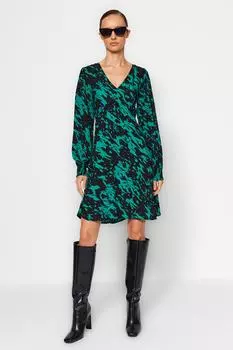 Платье Trendyol А-силуэта с рисунком, зеленый