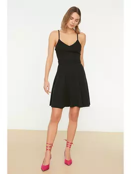 Платье trendyol, черный