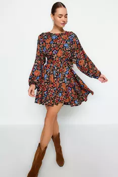 Платье Trendyol из вискозной ткани, мультиколор