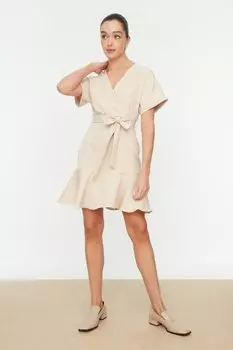 Платье Trendyol с поясом и рюшами, серый