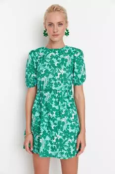 Платье Trendyol с принтом, зеленый