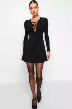 Платье Trendyol вечернее с вырезом и завязками, черный