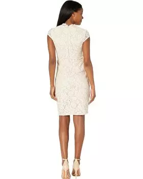 Платье Vince Camuto Lace Bodycon with Cap Sleeves and Scallop V-Neck, слоновая кость