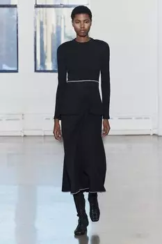 Платье в сочетании с отстрочкой ZARA, черный