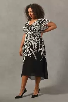 Платье White Curve с цветочным принтом и расклешенными рукавами Live Unlimited, белый