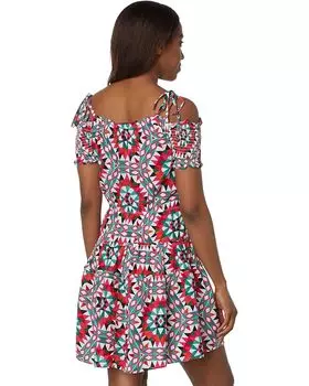 Платье Wrangler Kaleidoscope Cold-Shoulder Dress, цвет White/Pink/Green