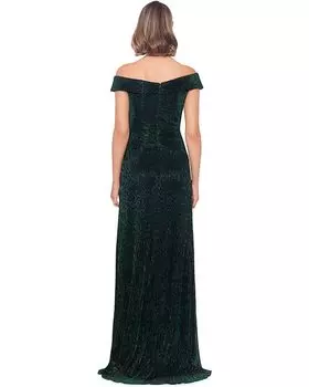 Платье XSCAPE Off-the-Shoulder Pleated Metallic Gown, цвет Hunter